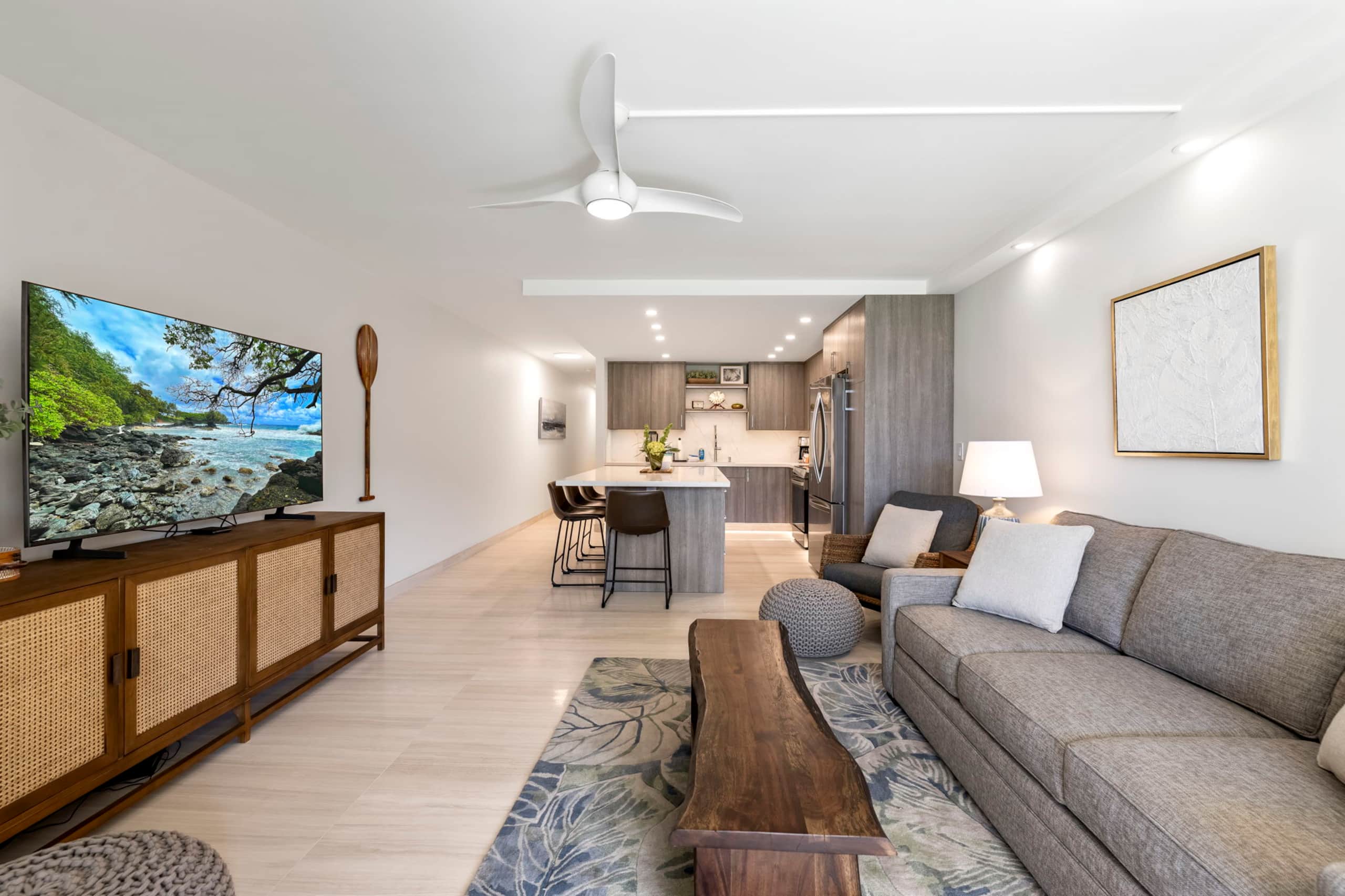 Condo in Kihei · ★4.79 · 1 bedroom · 2 beds · 2 baths - Image 7