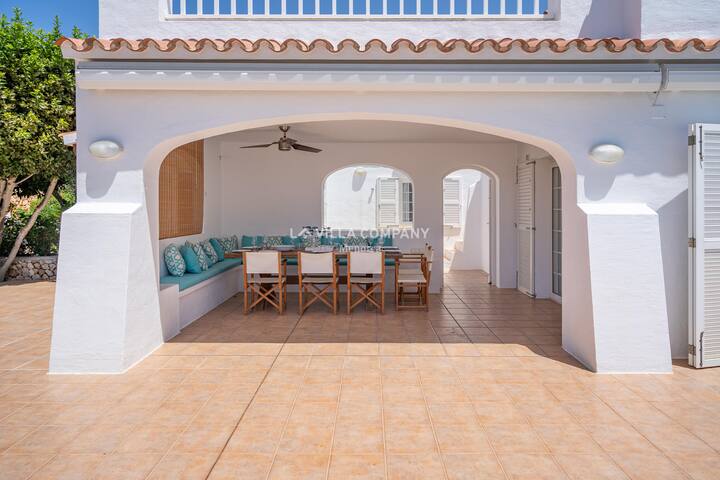 5-Bedroom Villa with Optional Annexe – Sleeps 12 gallery image 4