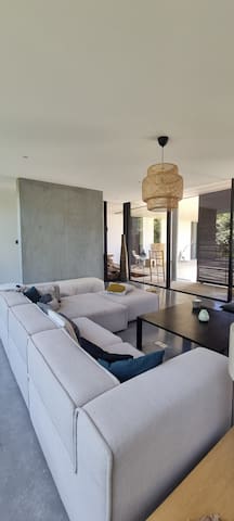 Marine Et Valérie managed Airbnb listing 1