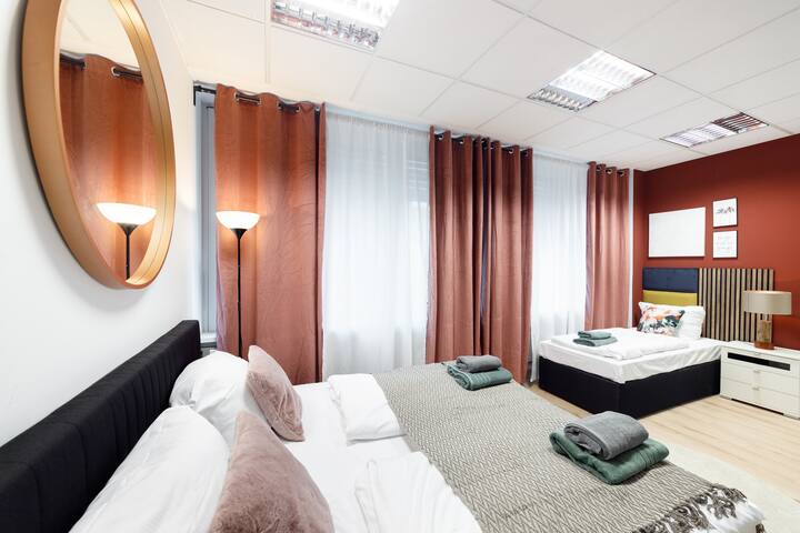 Brand New 5Rooms Boutique Flat City Center 11 Pers gallery image 5