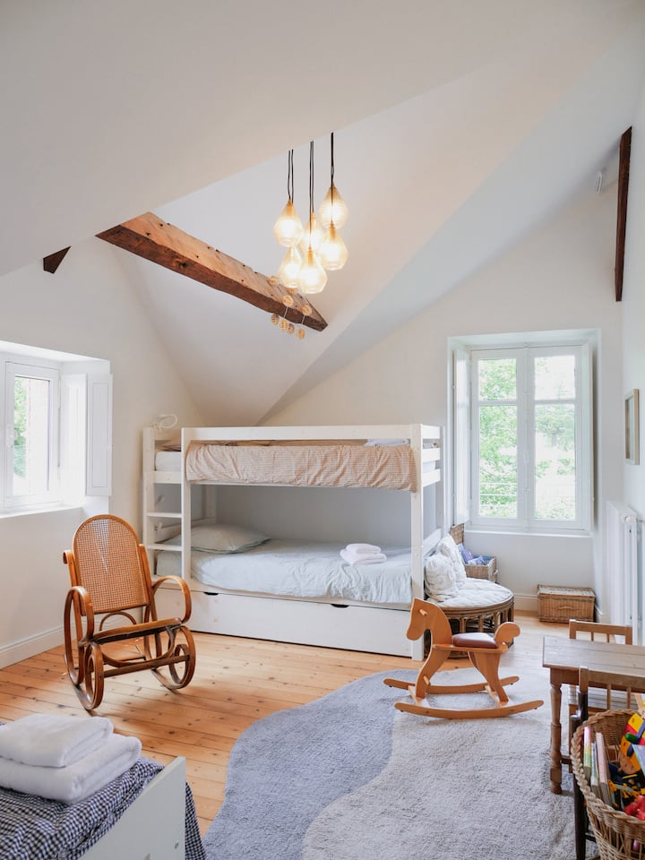 საძინებელი 3