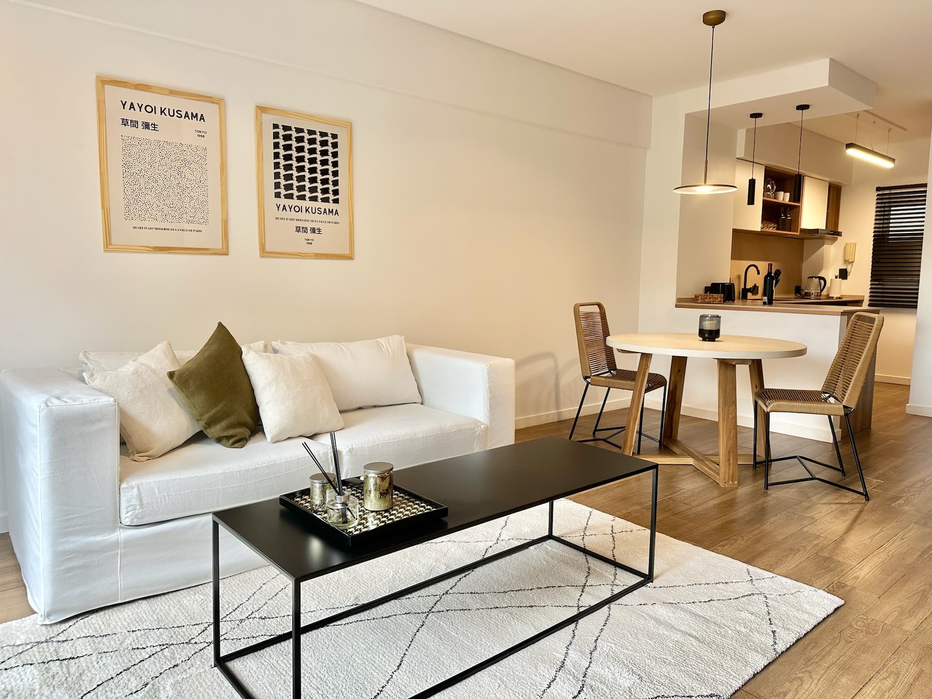 Apartamento de 2 dormitórios em Colegiales