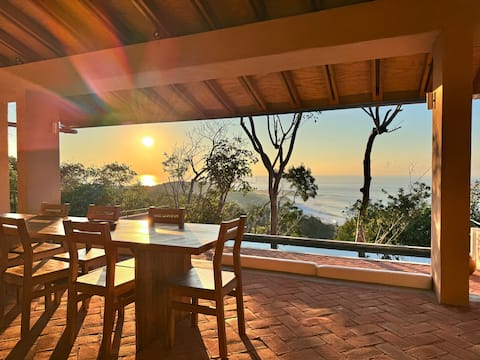 Monte LaLaLa - Eco Lodge in Mermejita.