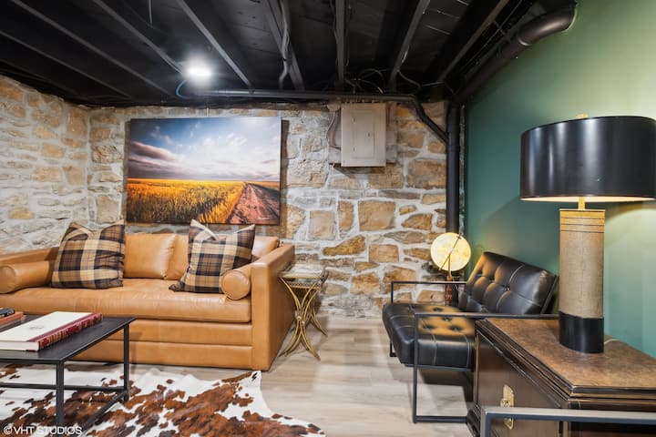 Cozy Retreat for Your Fall Travels