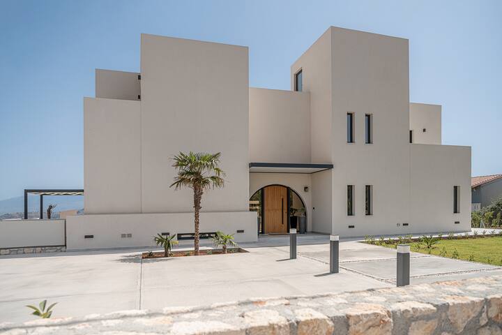 Nemia Luxury Residence gallery image 3