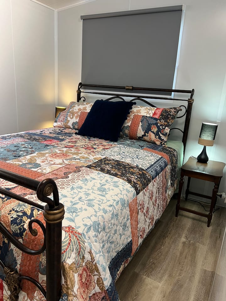 غرفة النوم 1