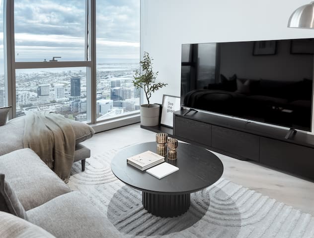 Skyline Serenity Lvl70 CBDLuxury