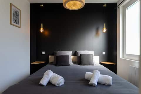 The Charm of Digoina