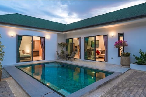 *New 3BR Villa w/ Pool | 7 Mins to Nai Harn | V108