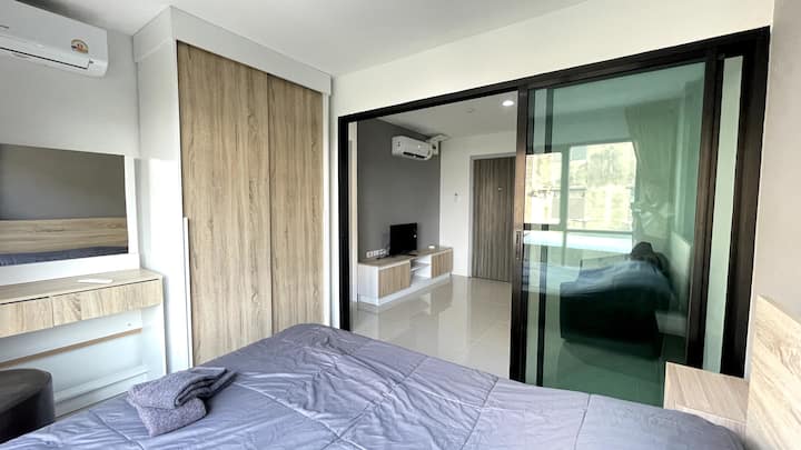 Workspace evidence from Private Apartment,Don Mueang