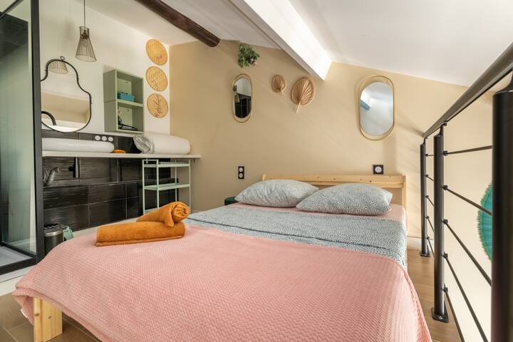 SuperHote managed Airbnb listing 1