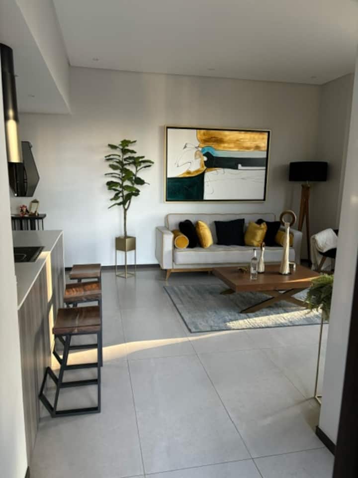 The Modernist Haven - Guadalajara