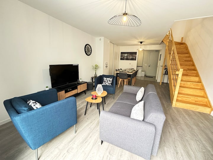 Family Duplex Neuf Disney 8min/ Gare 15min /Jardin - ibis Styles Meaux Centre