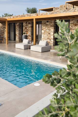 The VIEW Naxos – Villa 03 gallery image 4