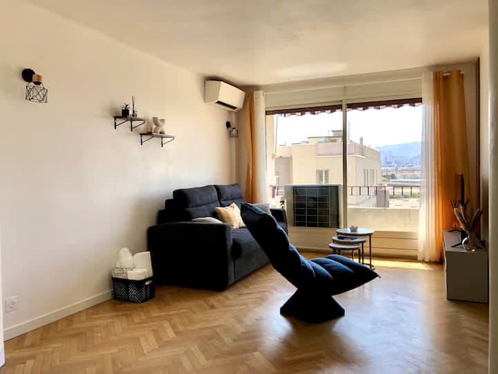 غرفة المعيشة