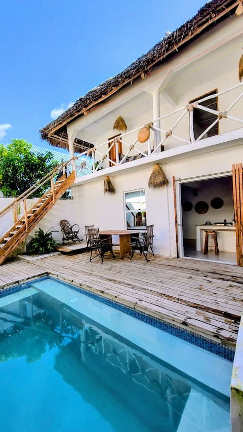Authentic Island Villa & pool in Paje Zanzibar
