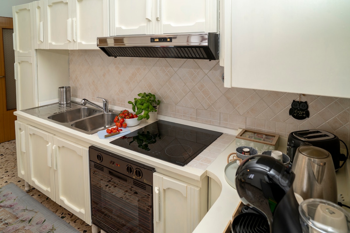 Top performing Airbnb: Sotto la Torre romantica casa con vista mozzafiato in Caserta