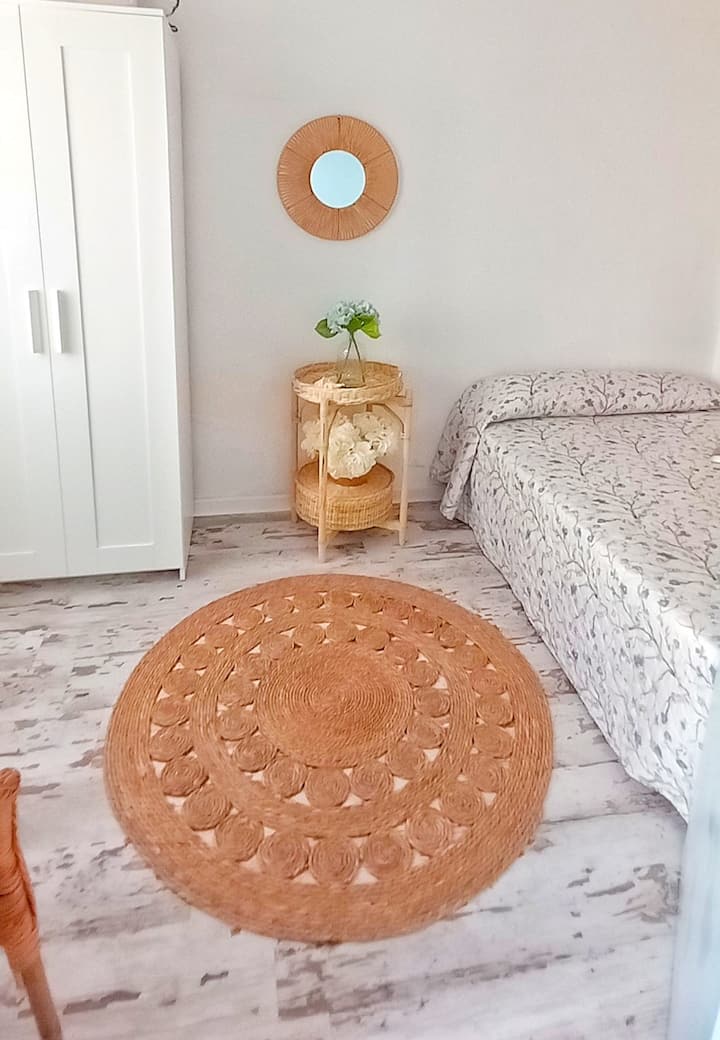 საძინებელი 1