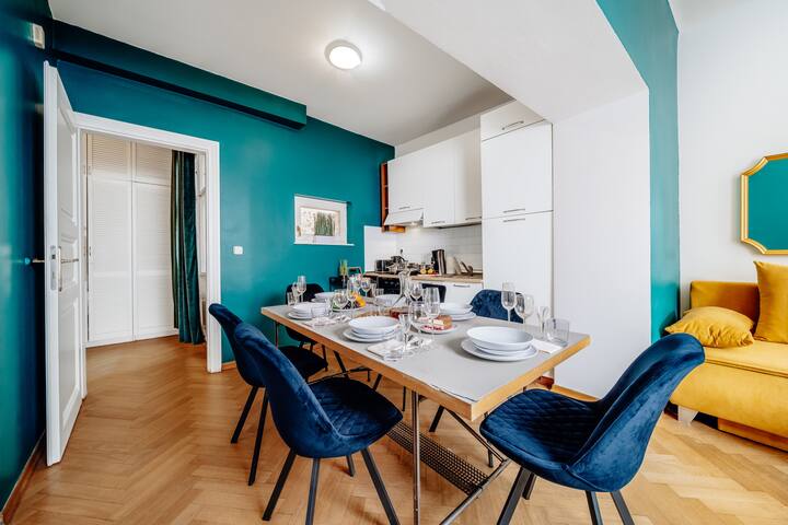 Billiard Penthouse Haven Prague city center XXL gallery image 4