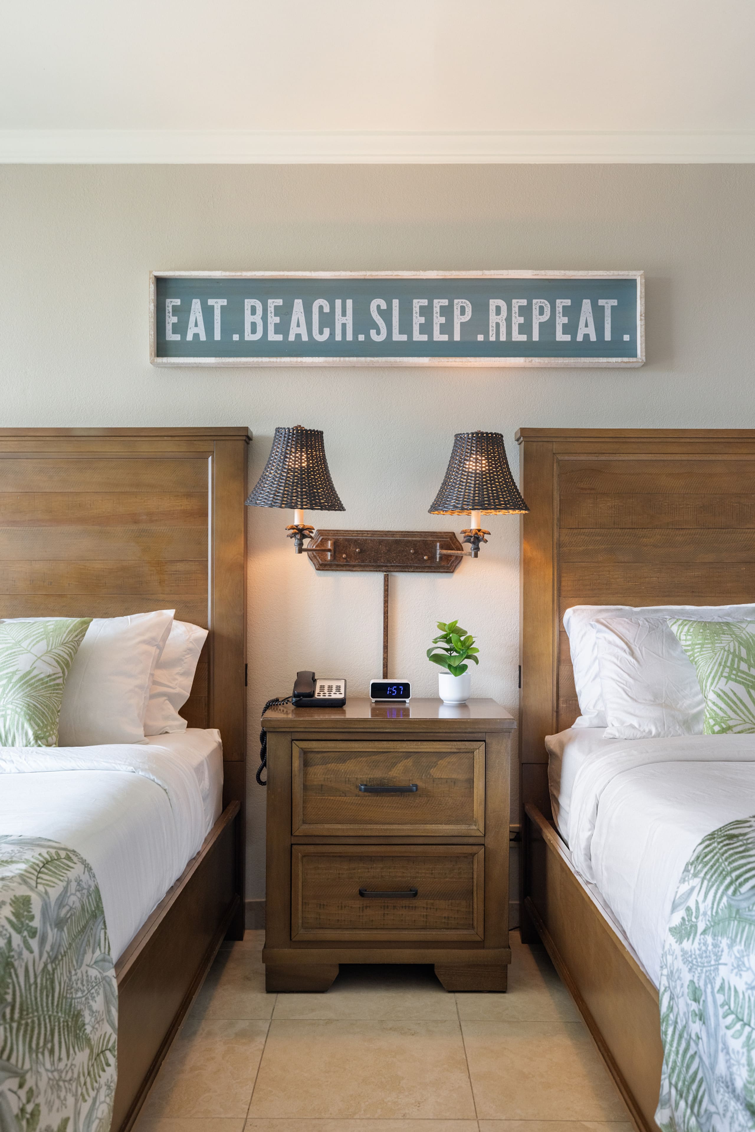 Boutique-Style Comfort at Luana Waikiki - Image 8