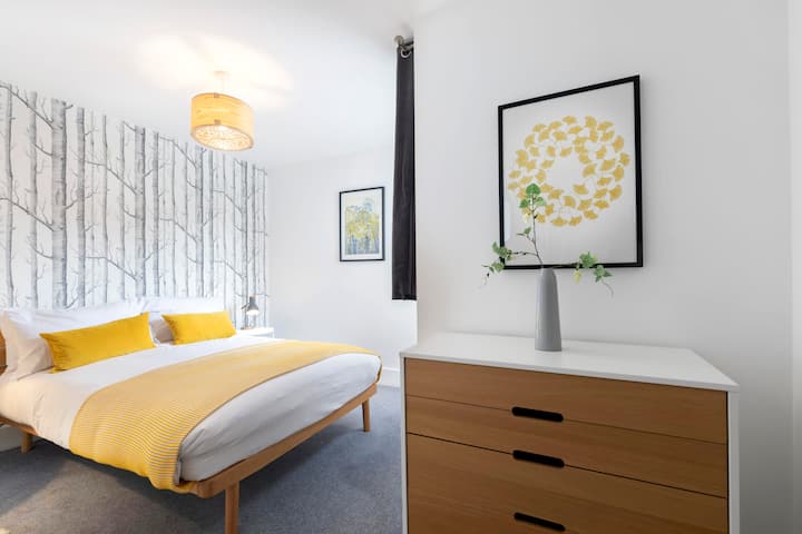 Chumba cha 2 cha kulala chenye kitanda cha watu wawili kwenye Mtaa wa 23 wa Kituo