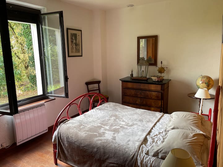 საძინებელი 2