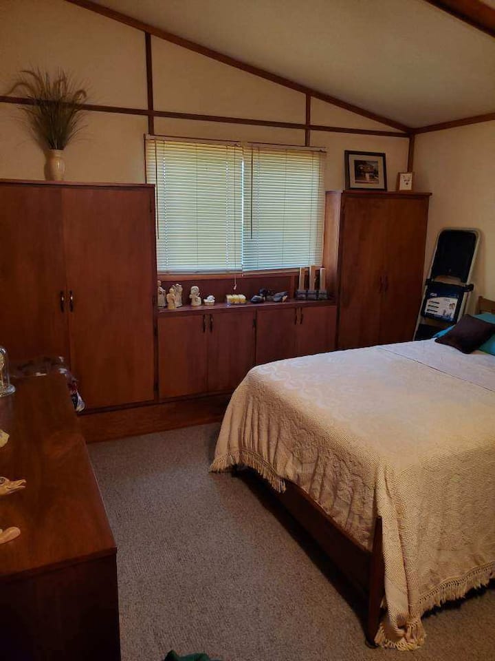 Nyumba ya malkia wa chumba cha kulala cha 2