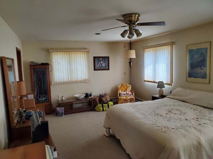 Kitanda cha kifalme cha chumba cha kulala cha nyumba