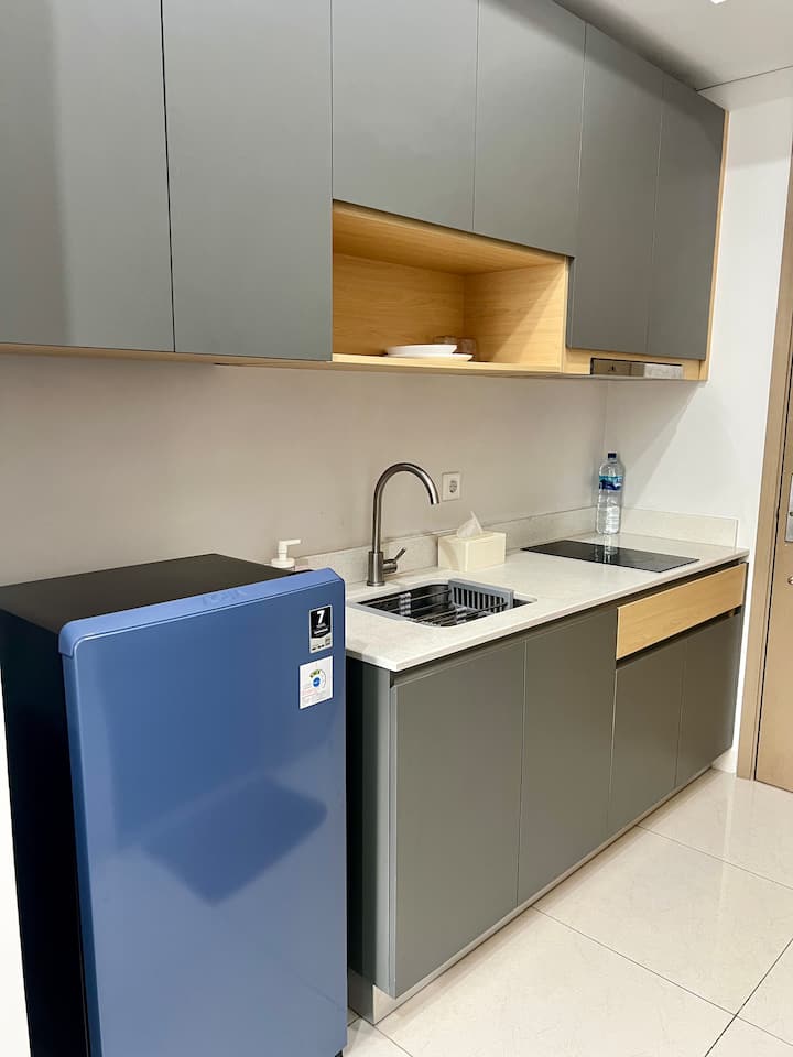 Super Cozy And Clean Studio Unit Connected To Mall - Jakarta
