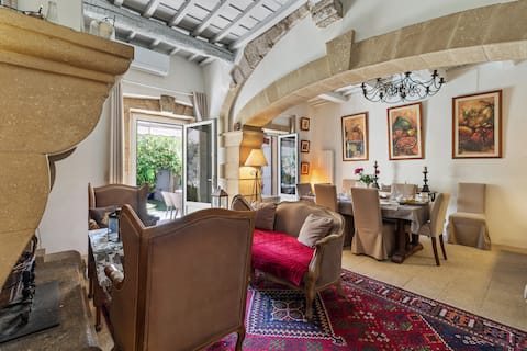 L'Orangerie, charming home