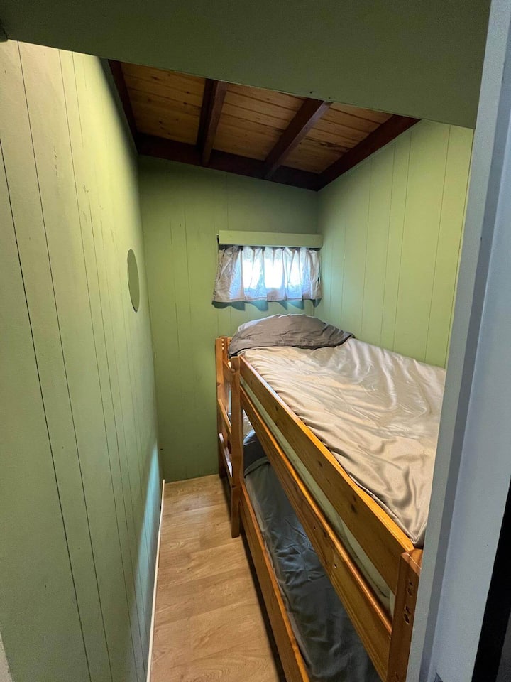 The beds are 70 x 1.70!