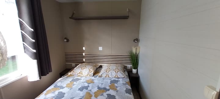 Spálňa 1
1 dvojlôžko