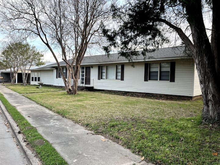 Vidalia Vista Retreat - Natchez, MS