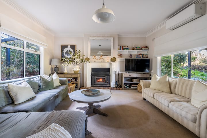 Serenity In Red Hill—winery Bliss & Coastal Beauty - Shoreham