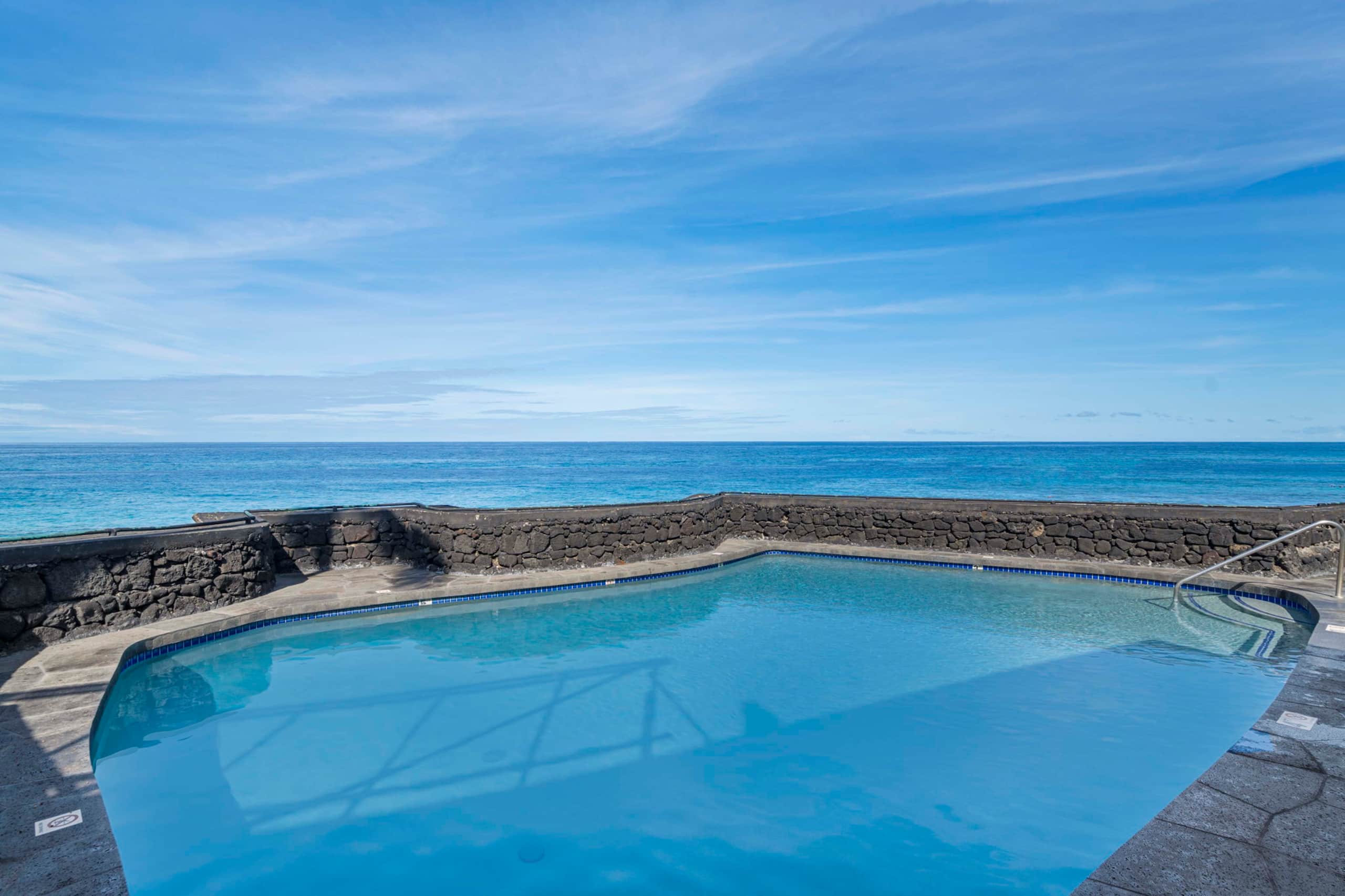Condo in Kailua-Kona · ★4.95 · 1 bedroom · 1 bed · 1 bath - Image 58