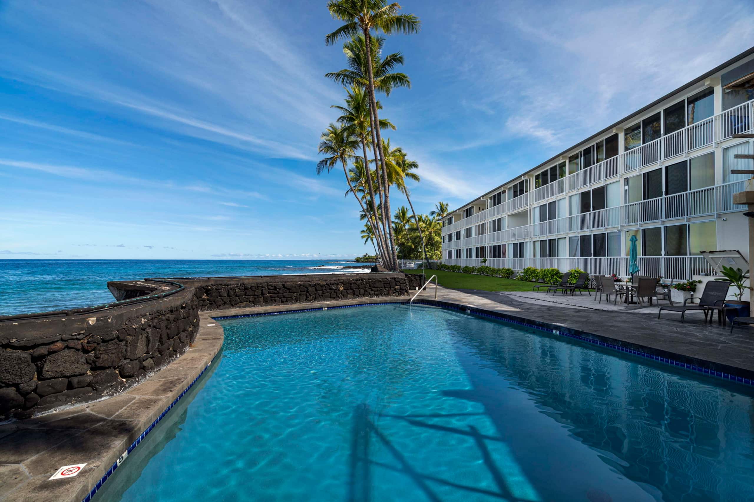 Condo in Kailua-Kona · ★4.95 · 1 bedroom · 1 bed · 1 bath - Image 49