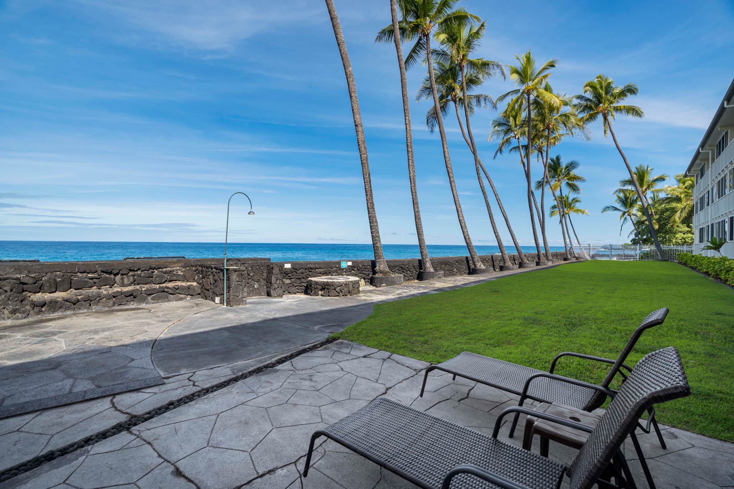 Condo in Kailua-Kona · ★4.95 · 1 bedroom · 1 bed · 1 bath - Image 54