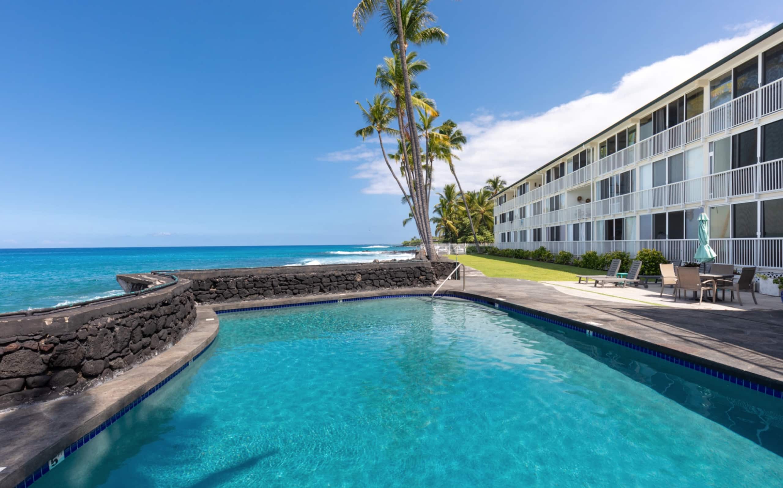 Condo in Kailua-Kona · ★4.95 · 1 bedroom · 1 bed · 1 bath - Image 51