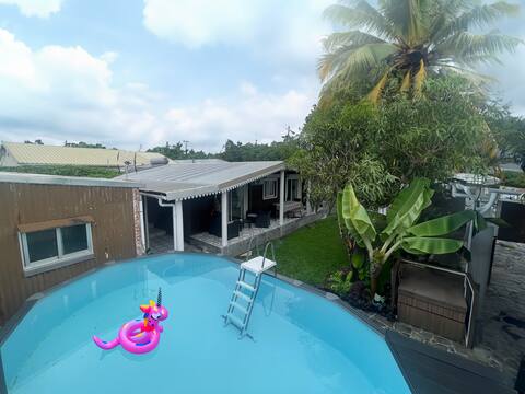 Tropical Peace Haven with Pool, 6prs