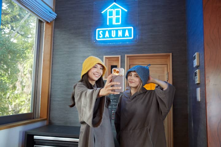 ホテルが運営するサウナ付贅沢ヴィラでホテル超えの滞在を|無煙ロースターで本格焼肉&冬は鍋! - 厚木市