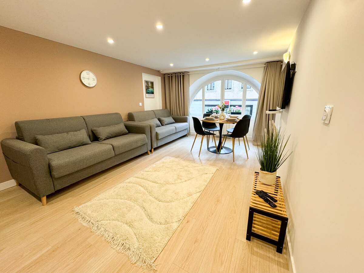 Top Airbnb: Allee Royale, right in the heart of downtown à Annecy