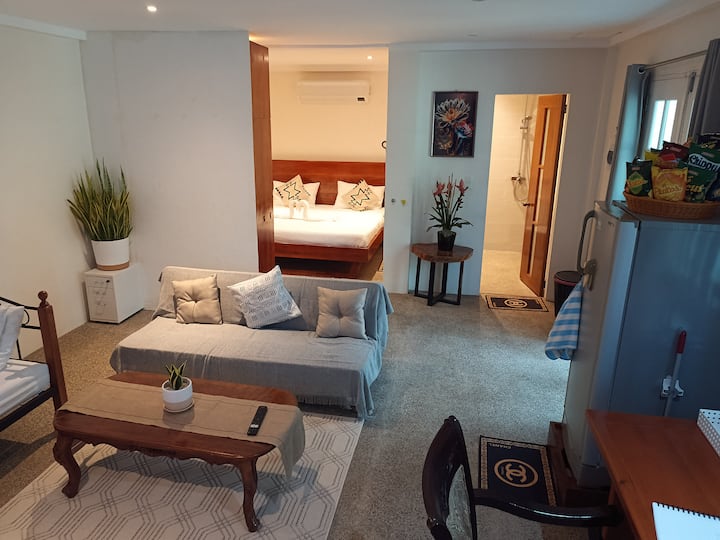 Relax Blue Beach House - Dauin