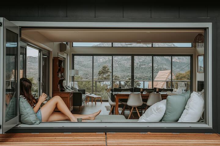 The Tides – Luxury Accommodation