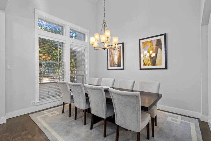 Zilker 3 BR Townhouse gallery image 3