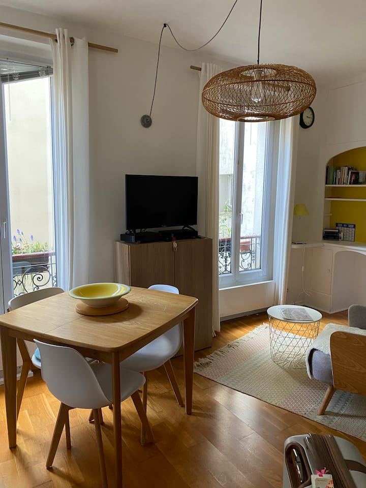 Grand Studio - Butte Montmartre - Paris