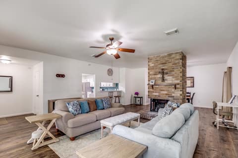 Popular Airbnb listing: Early in~Late out~No host fees~No extra chores in Willowbrook