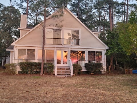 Casa De Curran, on Mobile Bay