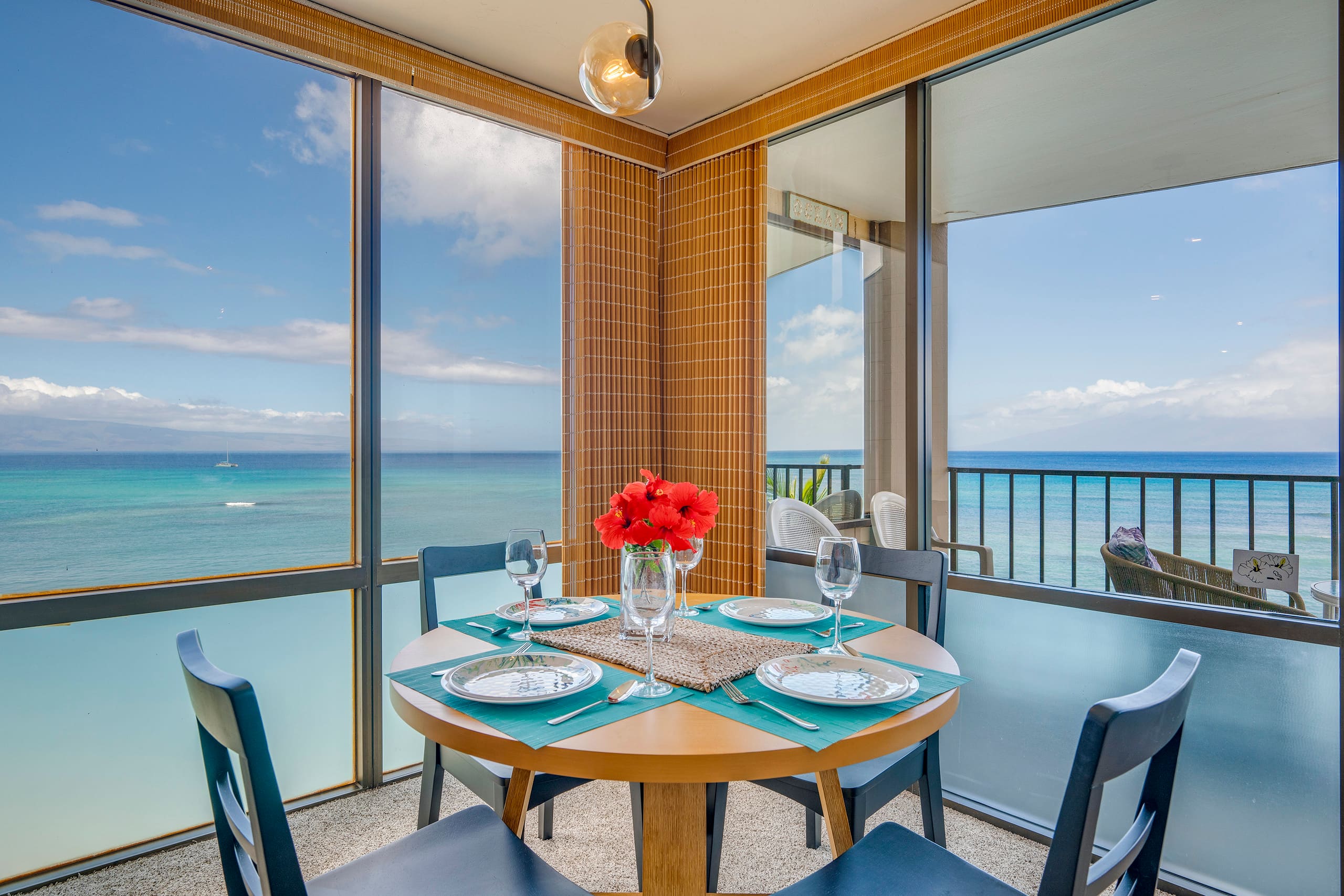 1BR 1BA Corner Condo with Unbelievable Ocean Views - Image 1