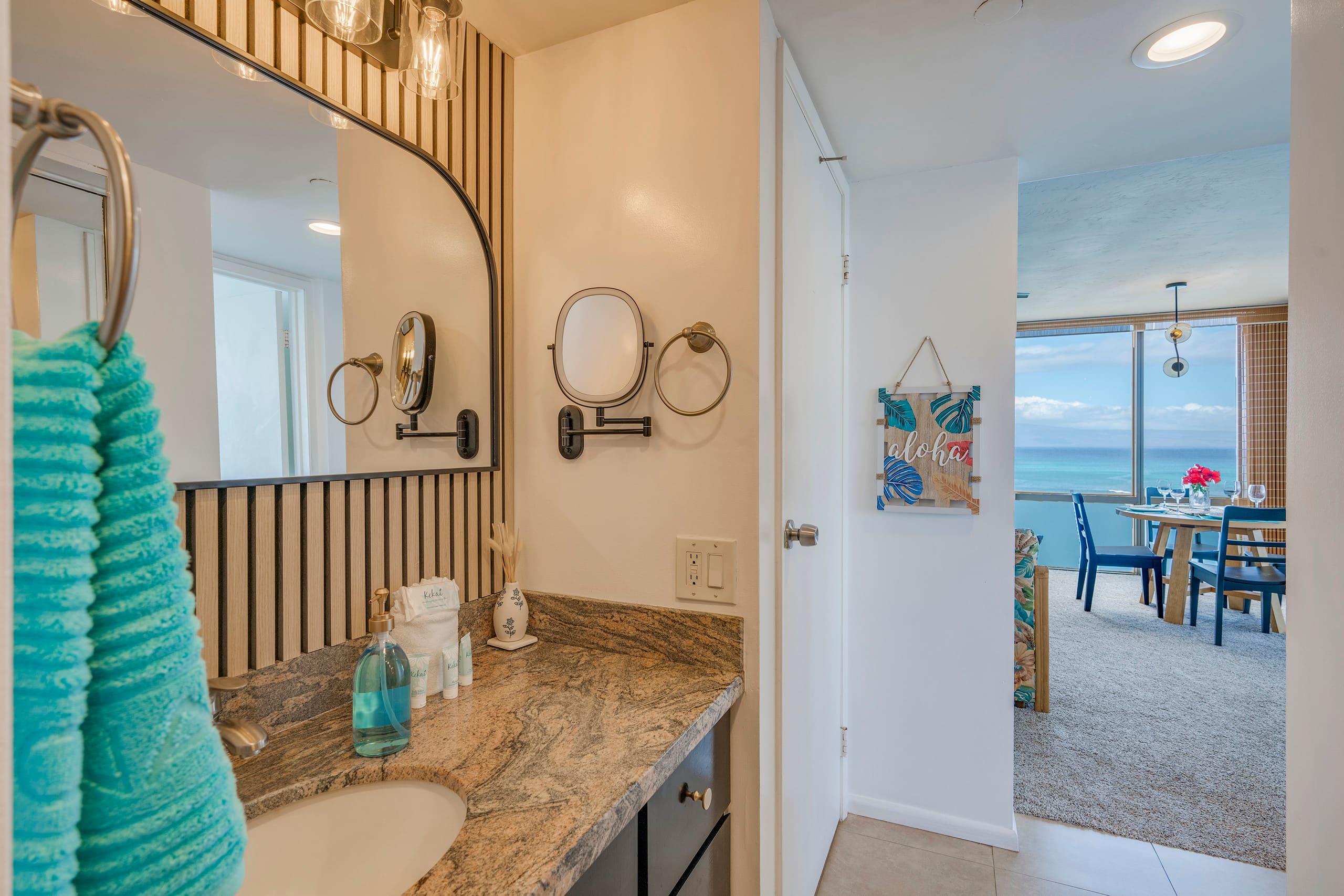 1BR 1BA Corner Condo with Unbelievable Ocean Views - Image 23