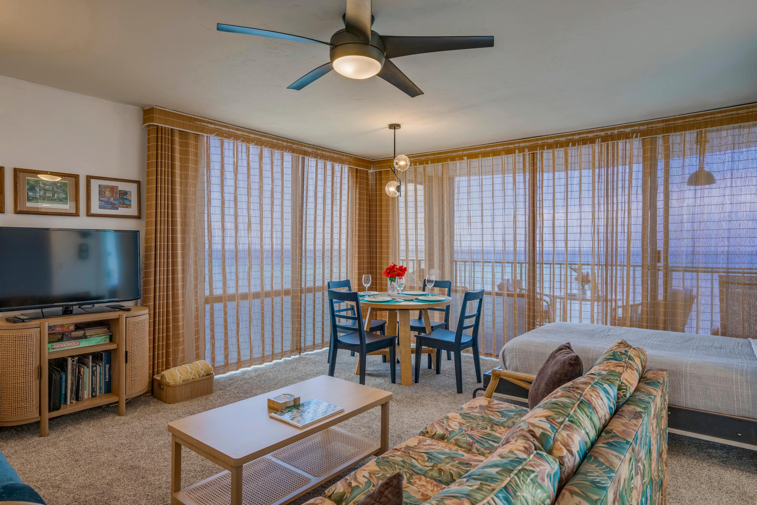 1BR 1BA Corner Condo with Unbelievable Ocean Views - Image 6